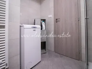 Pronájem bytu 2+kk, Praha - Lahovice, Strakonická, 38 m2