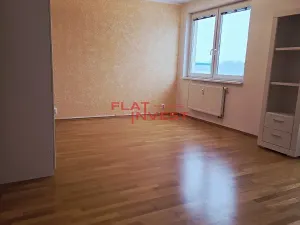 Pronájem bytu 1+kk, Praha - Letňany, Tupolevova, 41 m2