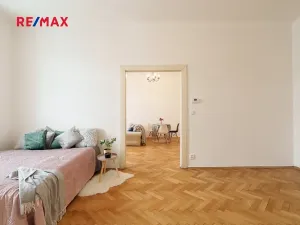 Prodej bytu 3+kk, Praha - Holešovice, Schnirchova, 87 m2