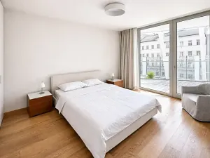 Pronájem bytu 2+kk, Praha - Smíchov, 78 m2