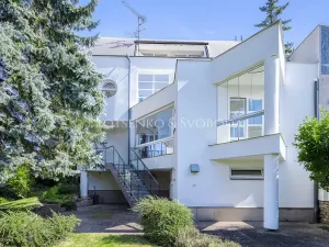 Prodej vily, Křižanov, Benešovo náměstí, 530 m2