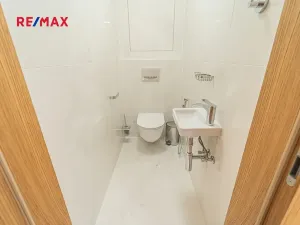 Pronájem bytu 3+kk, Praha - Kunratice, Děbolínská, 92 m2