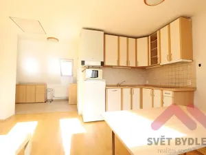 Pronájem bytu 2+kk, Praha - Radlice, Na Farkáně III, 56 m2