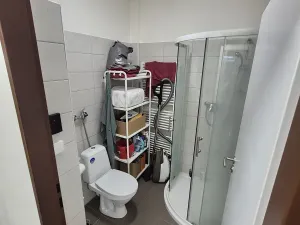 Pronájem kanceláře, Brno, Hněvkovského, 79 m2