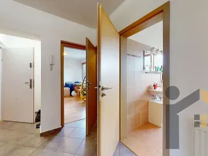 Pronájem bytu 3+kk, Praha - Hostivař, Hornoměcholupská, 84 m2