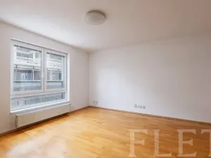Pronájem bytu 1+kk, Praha - Michle, Jemnická, 39 m2