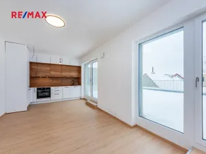 Pronájem bytu 2+kk, Hostivice, Cihlářská, 46 m2
