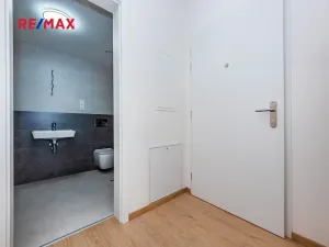 Pronájem bytu 2+kk, Hostivice, Cihlářská, 46 m2