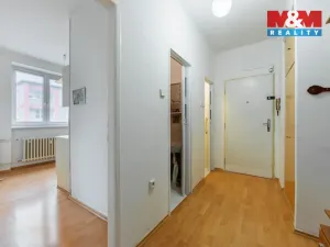 Prodej bytu 2+1, Karlovy Vary - Rybáře, Sokolovská, 58 m2