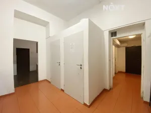 Pronájem obchodního prostoru, Praha - Uhříněves, Přátelství, 165 m2