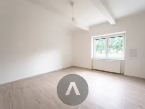 Pronájem bytu 1+kk, Brno, Žabovřeská, 35 m2