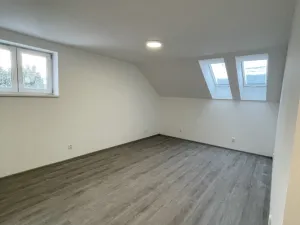 Pronájem bytu 2+kk, Sedlec-Prčice - Sedlec, Uhřická, 67 m2