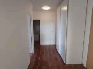 Pronájem bytu 3+1, Praha - Podolí, Ve svahu, 80 m2