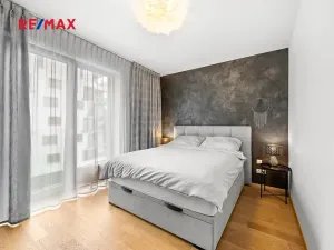 Prodej bytu 3+kk, Praha - Hrdlořezy, Učňovská, 71 m2