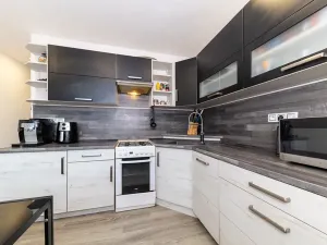 Prodej bytu 3+1, Klatovy, Suvorovova, 61 m2
