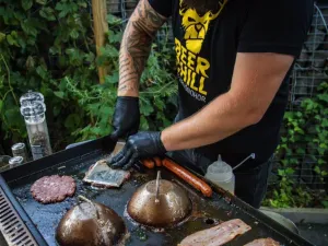 Prodej obchodního prostoru, Kraslice - Tisová, 560 m2