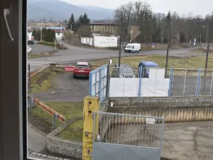 Pronájem kanceláře, Chlumec, U Dálnice, 42 m2