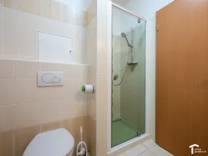 Pronájem bytu 2+kk, Pardubice - Nemošice, Nemošická, 60 m2