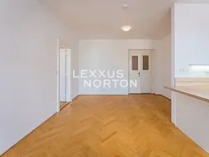 Pronájem bytu 2+kk, Praha - Staré Město, Na Perštýně, 73 m2