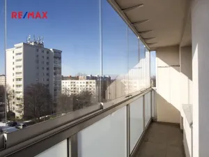 Pronájem bytu 3+1, Praha - Břevnov, Na Petřinách, 63 m2