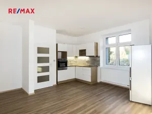 Prodej činžovního domu, Ústí nad Labem, náměstí Prokopa Velikého, 576 m2