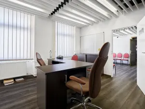 Pronájem skladu, Chodov, U Porcelánky, 11000 m2