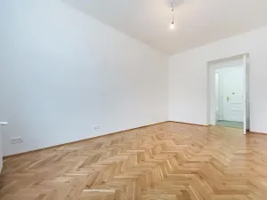 Prodej bytu 2+kk, Praha - Vršovice, Na spojce, 55 m2