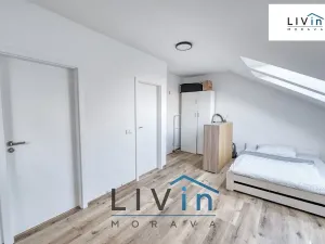Pronájem bytu 1+kk, Olomouc, tř. Svornosti, 45 m2