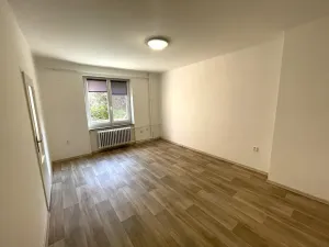 Pronájem bytu 2+1, Mělník, Dukelská, 54 m2