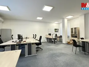 Pronájem kanceláře, Mladá Boleslav, Koněvova, 405 m2