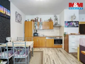 Prodej bytu 1+kk, Praha - Pitkovice, Májovková, 36 m2