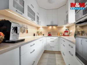 Prodej rodinného domu, Nové Dvory, 190 m2