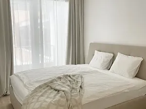 Pronájem bytu 2+kk, Praha - Hloubětín, Poděbradská, 57 m2