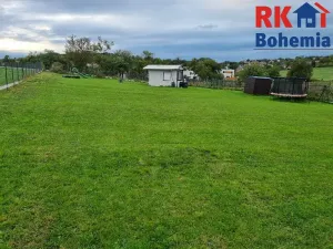 Prodej pozemku pro bydlení, Dobrovice, Na Spravedlnosti, 1369 m2