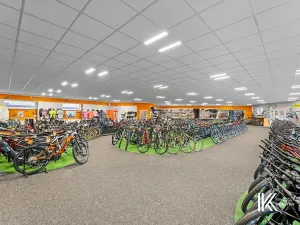 Prodej obchodního prostoru, Pardubice, Přeloučská, 779 m2