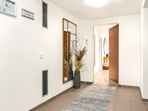 Prodej bytu 4+1, Praha - Stodůlky, Petržílkova, 506 m2