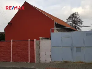 Pronájem obchodního prostoru, Kladno, Kozinova, 150 m2