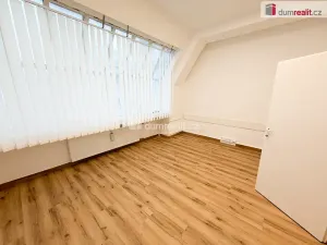 Pronájem kanceláře, Praha - Nové Město, Vodičkova, 141 m2