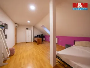 Prodej rodinného domu, Lechovice, 280 m2