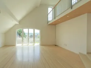 Prodej rodinného domu, Praha - Radotín, Na Viničkách, 200 m2