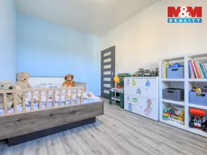 Prodej bytu 3+1, Hostouň - Holubeč, 86 m2