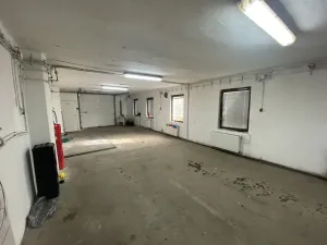 Pronájem garáže, Sokolov, Truhlářská, 340 m2