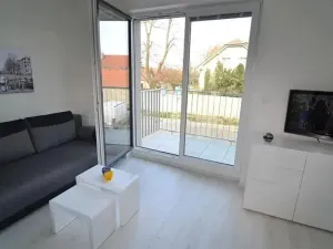 Pronájem bytu 1+kk, Vestec, U Hrubých, 35 m2