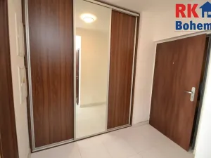 Pronájem bytu 2+kk, Praha - Háje, Jurkovičova, 52 m2