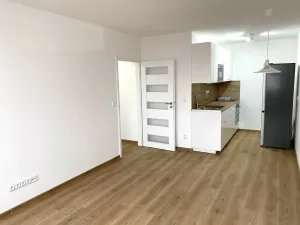 Pronájem bytu 2+kk, Praha - Horní Měcholupy, Nad přehradou, 44 m2