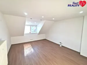 Pronájem bytu 1+1, Štítina, Palackého, 58 m2