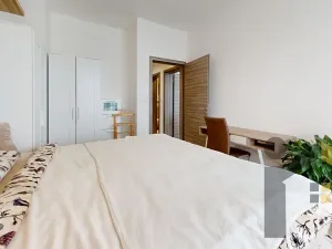 Prodej bytu 2+kk, Praha - Letňany, Hlučkova, 63 m2