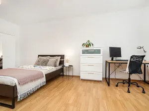 Pronájem bytu 2+kk, Praha - Řeporyje, Wiesenthalova, 59 m2