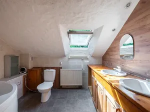 Prodej rodinného domu, Běšiny, 269 m2