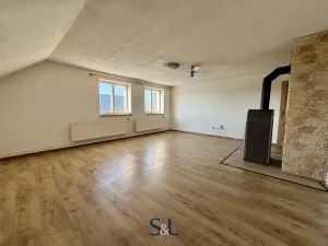 Pronájem bytu 4+1, Nový Bor, 75 m2